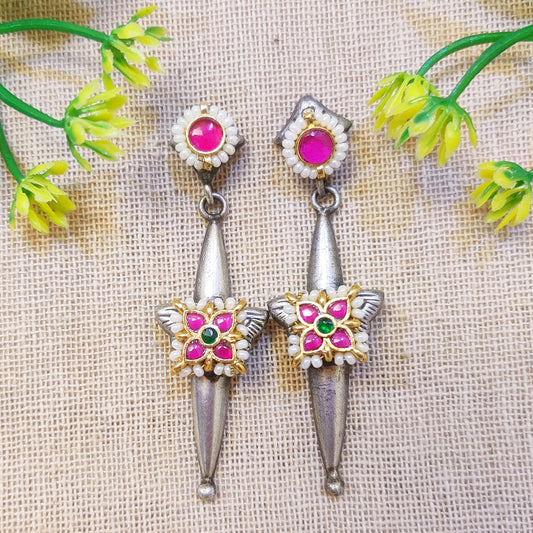 "Sivara" Silver Look Alike Kundan Earrings