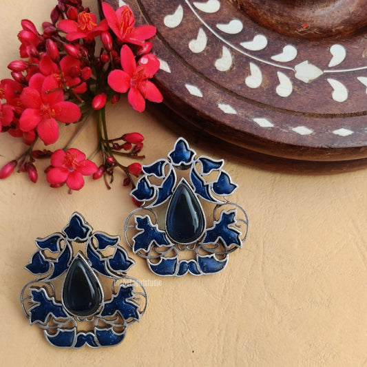 “Antriksh” Silver Look Alike Oxidised Stud