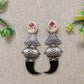 kitar shaped earring
