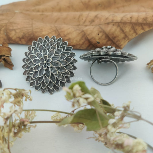 “Marigold” Silver Look alike Oxidised Ring