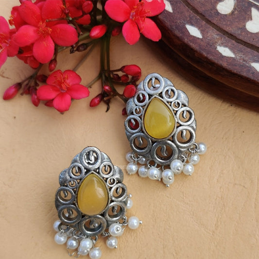 “Baishali” Silver Look Alike Oxidised Stud