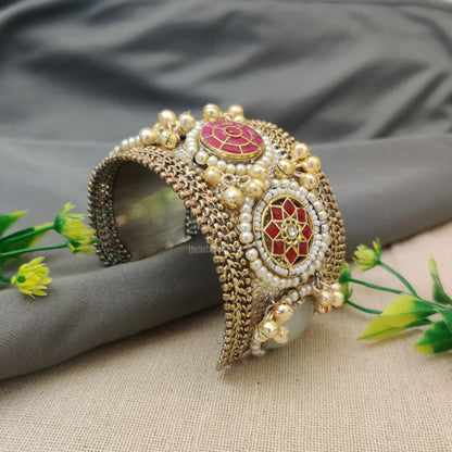 "Heeramandi" Silver Plated Handcuff