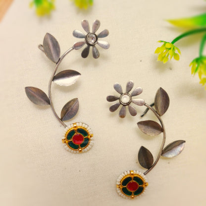 "Moonlit" Silver Look Alike Kundan Studded Earcuffs