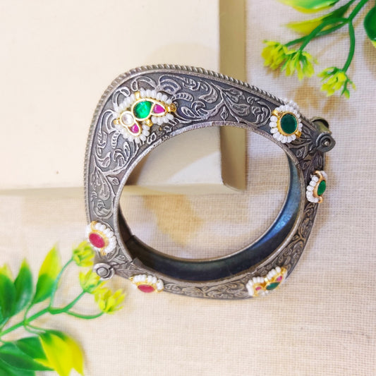 "Dharavi" Silver Look Alike Kundan Kada/Bracelet