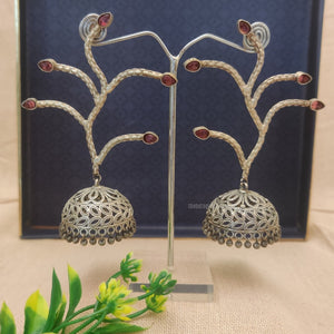 “Roots” Silver Look Alike Oxidised Earring