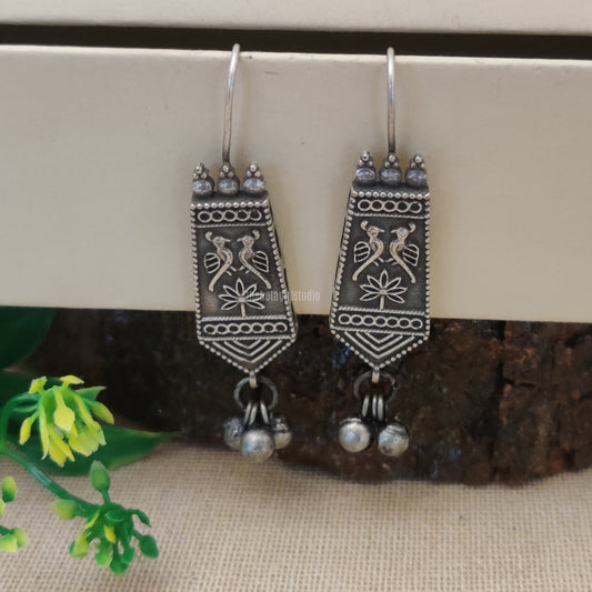 Hazy Silver Look Alike Oxidised Dangler