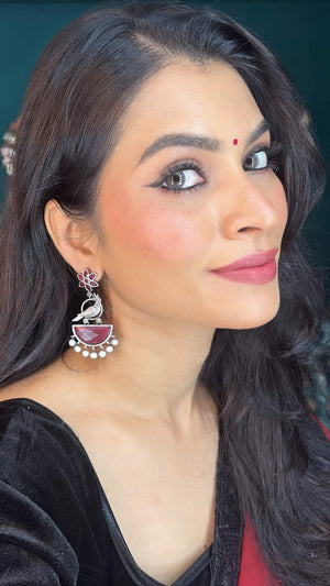 " Bird " Silver Look Alike Oxidised Earrings