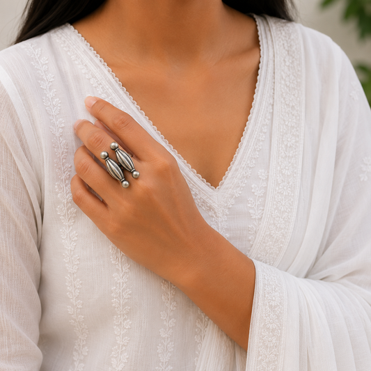 “Tiny” Silver Look Alike Oxidised Ring