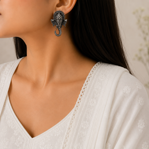 "Gunina"Silver look alike Oxidised Earring