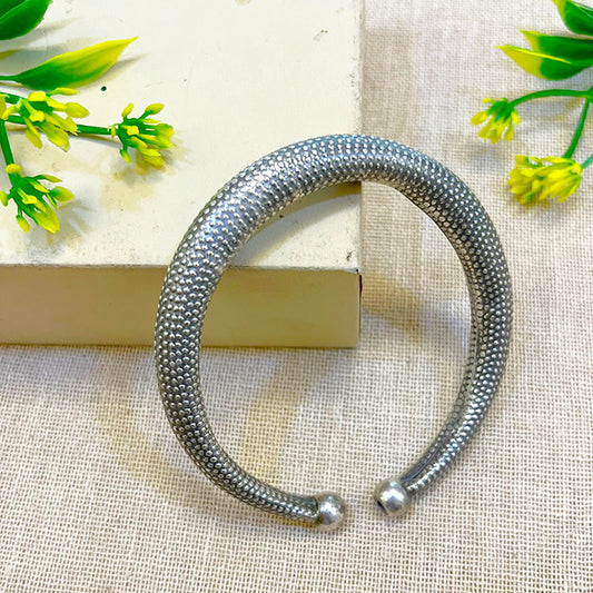 "Kanit" Silver Look Alike Oxidized Kada Bracelet