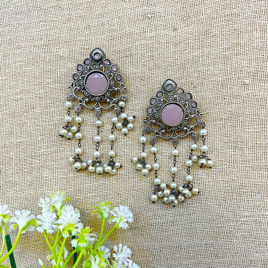 "Layered Pearl" Silver Look Alike Oxidised Earring