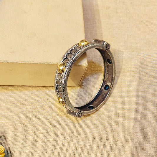 "Xyra"Silver Look Alike Dual Tone Kada