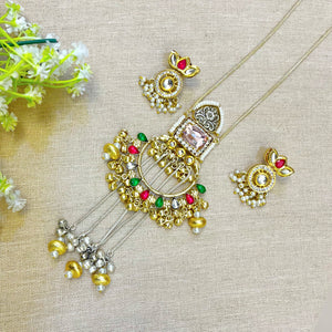 "Restal" Silver Look Alike Kundan Necklace