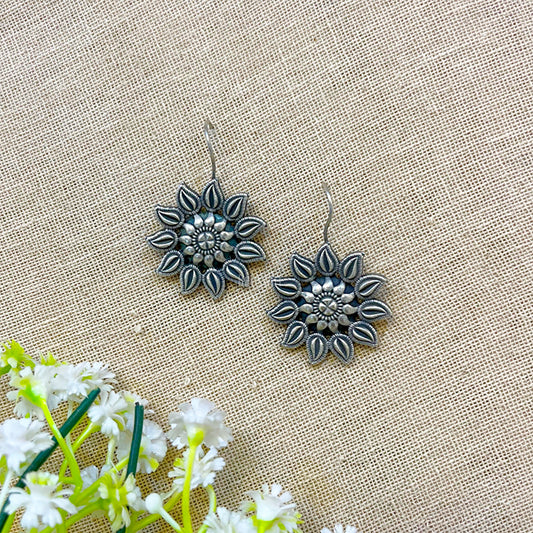 "Aura" Silver Look Alike Oxidised Dangler