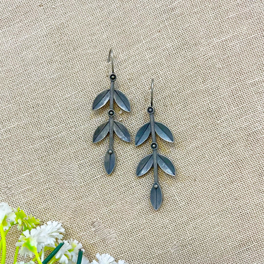 "Leafa" Silver Look Alike Oxidised Dangler