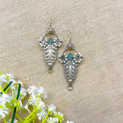 dangle drop earrings