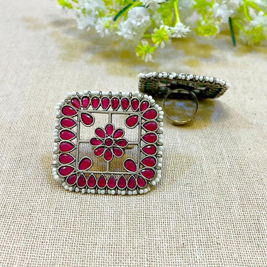 "Legacy Link" Silver Look Alike Oxidized Ring