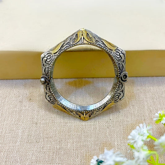 "Ashti" SilverLook Alike Dual Tone Kada