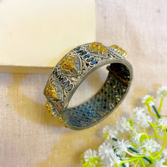 Aditi Silver Look Alike Oxidised Dual Tone Kada