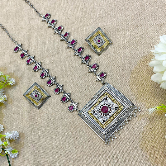 "Arbor" Silver Look Alike Oxidized Necklace