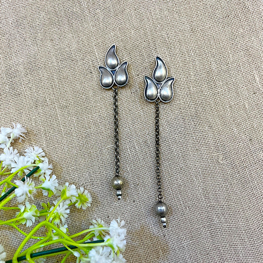 "Vantara" Silver Look Alike Oxidized Earrings