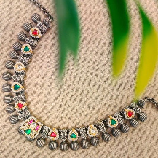 "Tridhya"Silver Look Alike Kundan Choker