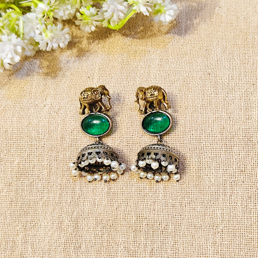 "Ruh"Silver Look Alike Stone Earring