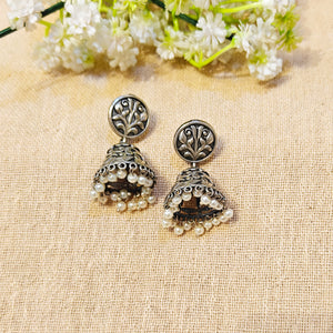 "Ethnic"Silver Look Alike Oxidized Earring