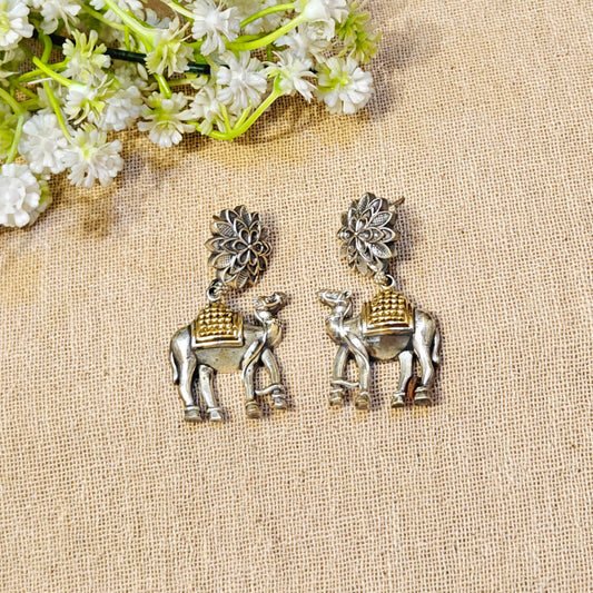 "Camel"Silver Look Alike Dual Tone Earring