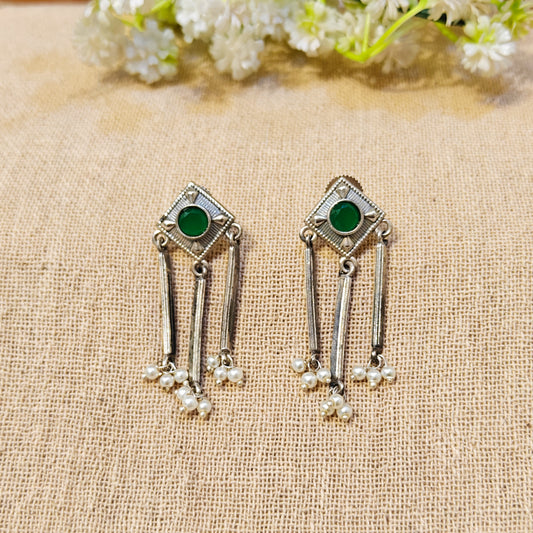 "Naayra"Silver Look Alike Stone Earring