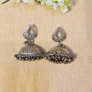 "Artisan"Silver Look Alike Oxidized Earring