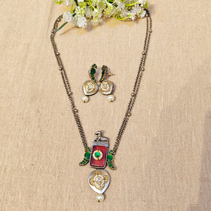 "Desert"Silver Look Alike Stone Necklace