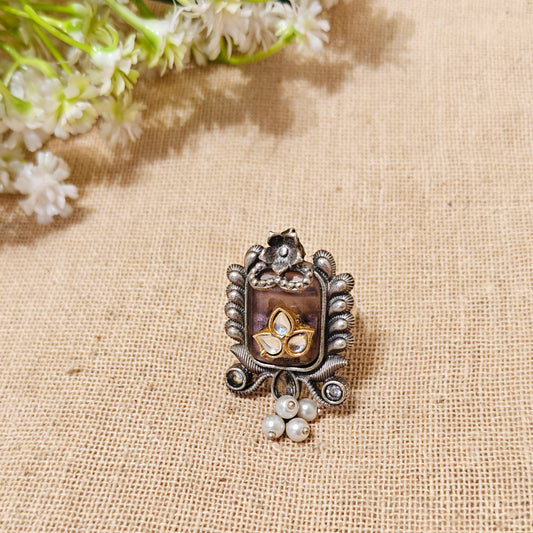 "Regal"Silver Look Alike Oxidized Ring