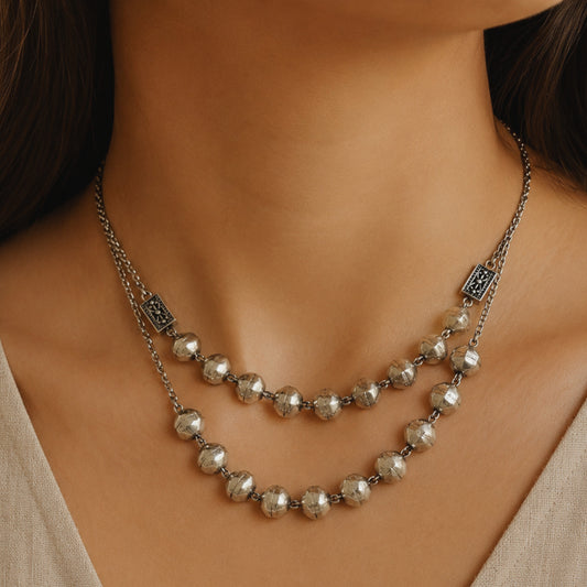 "Doublebeeds"Silver Look Alike Oxidized Choker