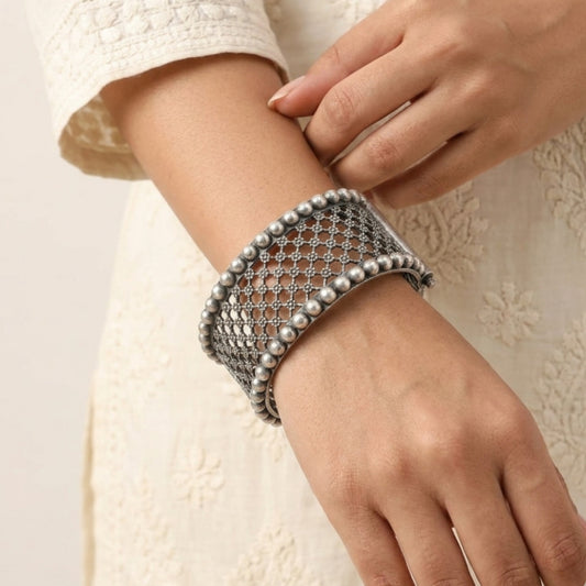 "Magistic" Silver Look Alike Oxidised Kada for Garba