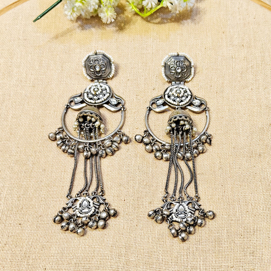 "Zephyr"Silver Look Alike Oxidized Earring