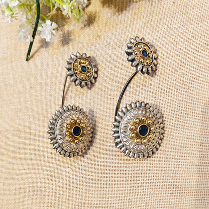 "Titli"Silver Look Alike Dual Tone Earcuff