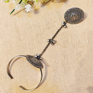 "Savira"Silver Look Alike Oxidized Bracelets