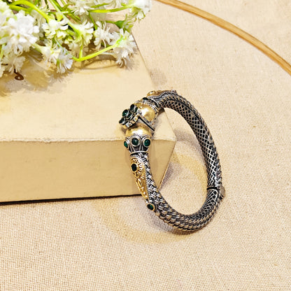 "Vanit" Silver Look Alike Dual Tone Kada