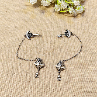 "Veda"Silver Look Alike Oxidized Earcuff