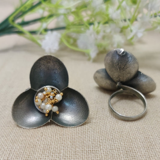 black metal rings for ladies