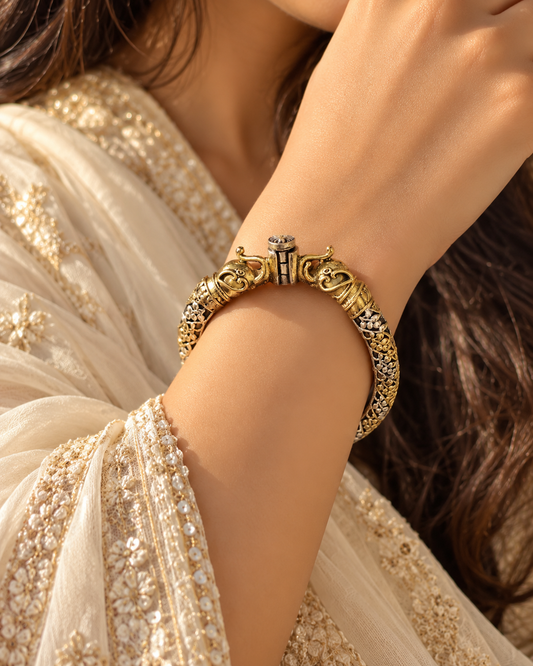 "Teyra" Silver Look Alike Dual Tone Kada