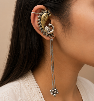 Pllint Traditional Peacock Earcuff with Chain
