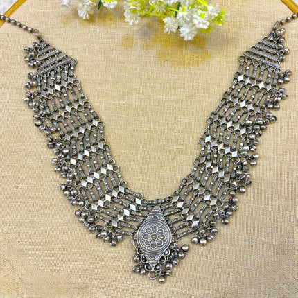 artificial necklace design