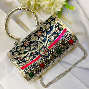 "Zozil" Silver Look Alike Purse