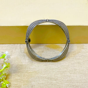 silver square Bangle