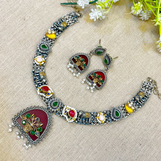 "Charm" Silver Look Alike Kundan Choker