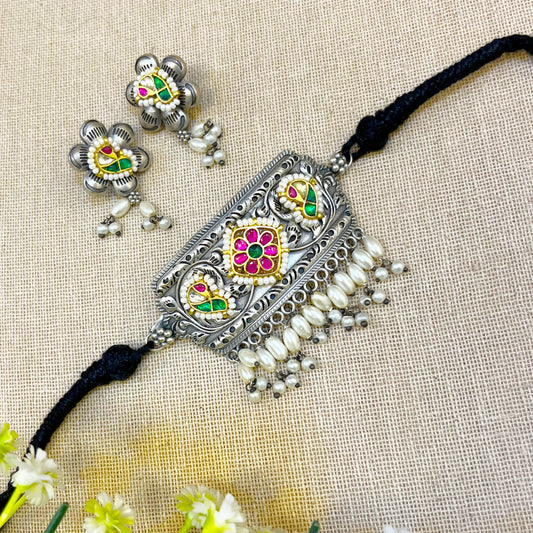 "Aspen" Silver Look Alike Kundan Choker