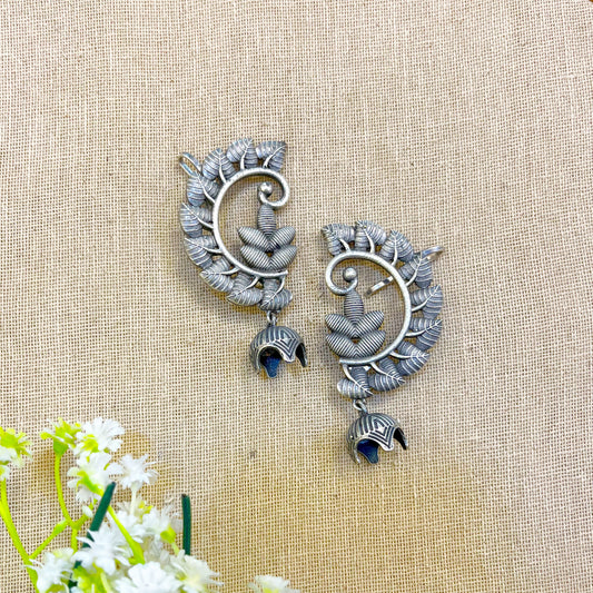 "Leafline" Silver Look Alike Oxidized Earcuff