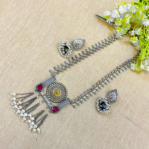 "Solara" Silver Look Alike Oxidized Necklace